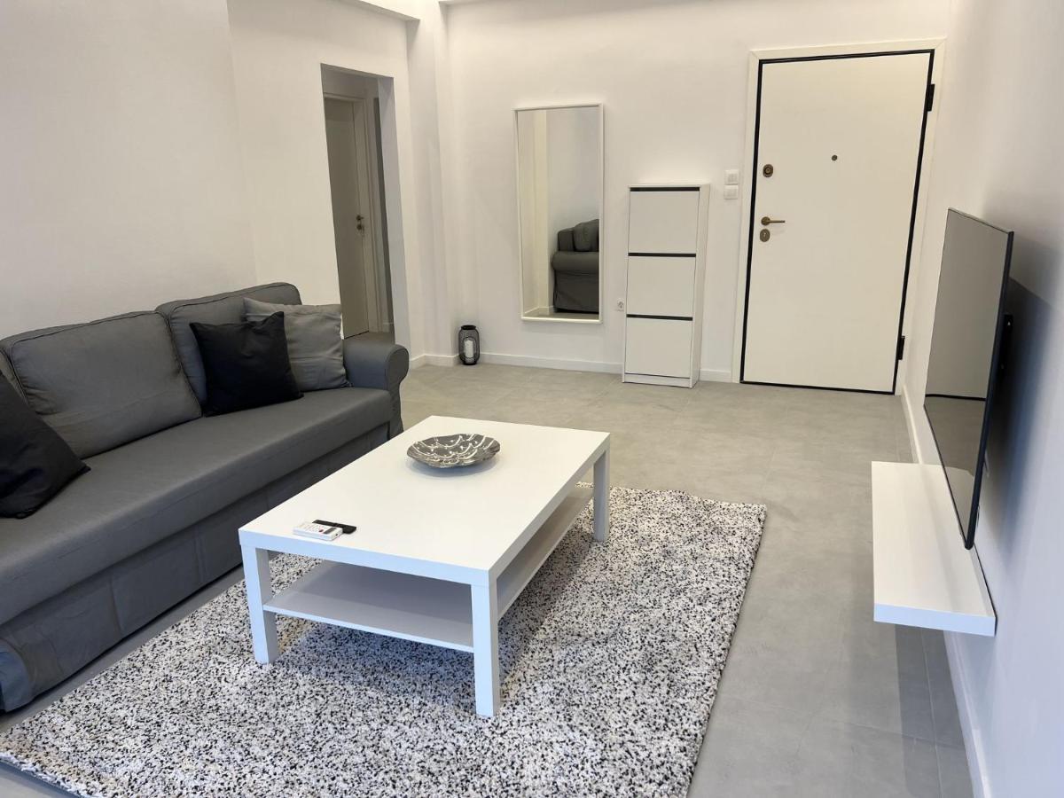 Comfy Apartment In Nea Smirni Athen Exterior foto